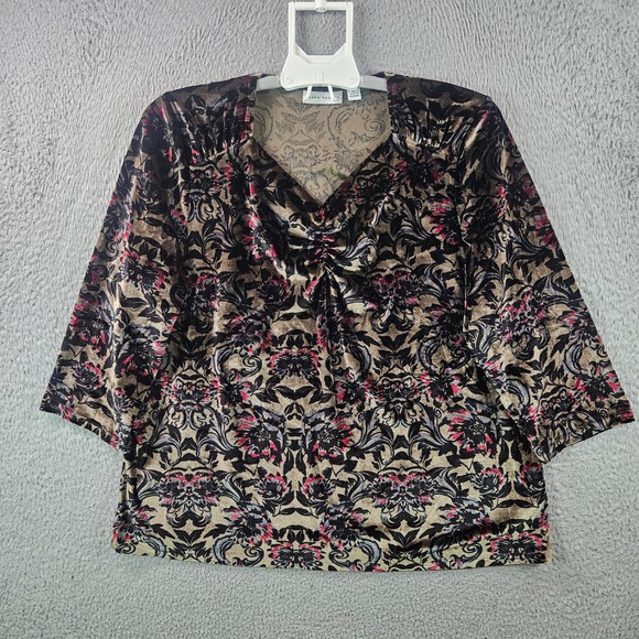 Susan Graver Tops - Susan Graver Velvet Burnout Floral Print 3/4 Sleeve V Neck Top Women XL